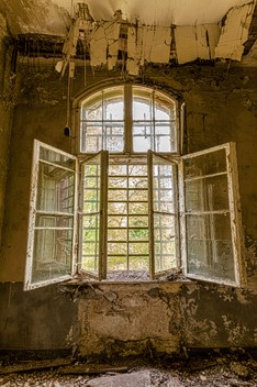 Beelitz Heilstätten 4 HDR2-5.jpg